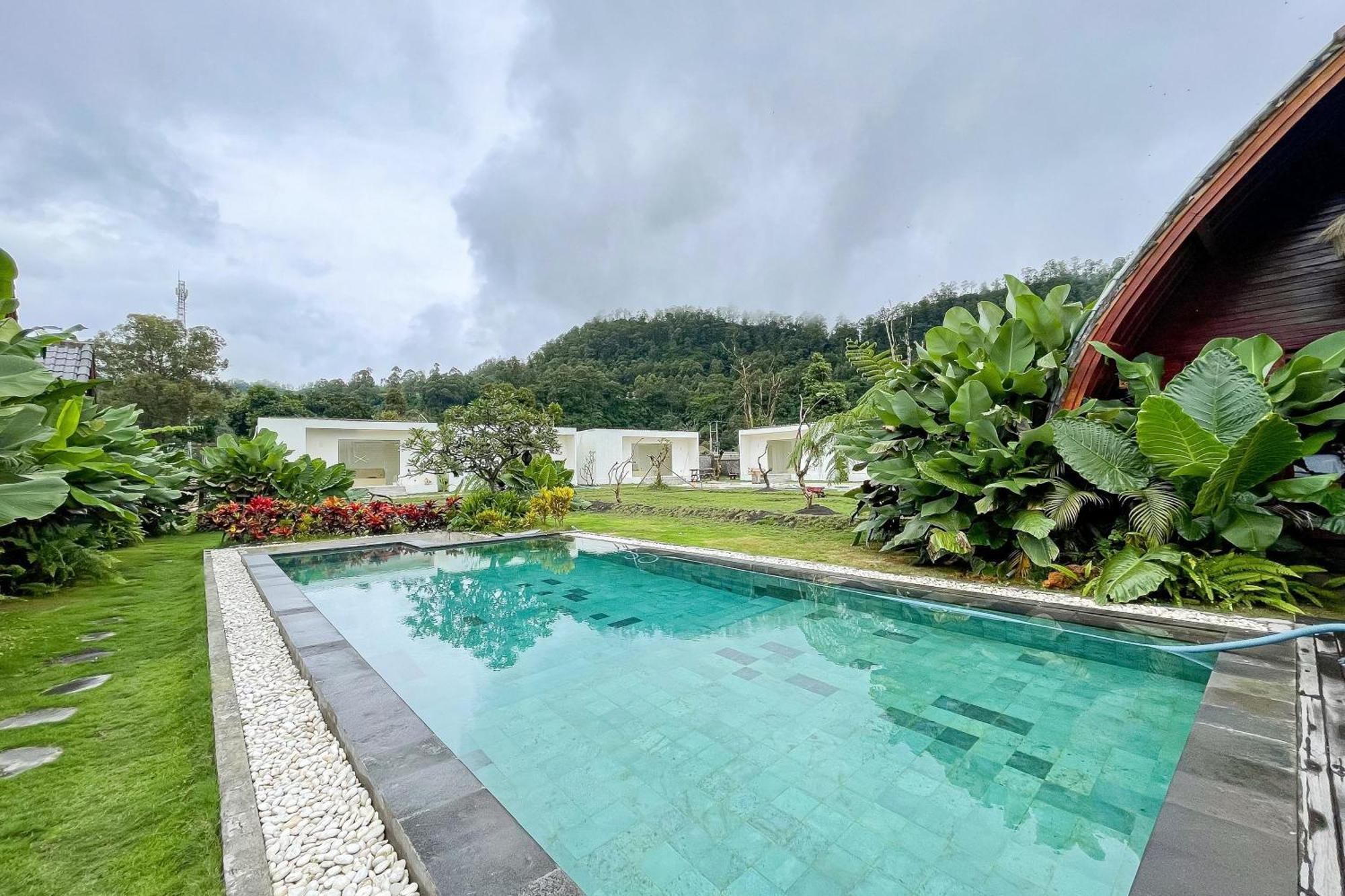 The Caldera Villas Kubupenlokan Exteriör bild